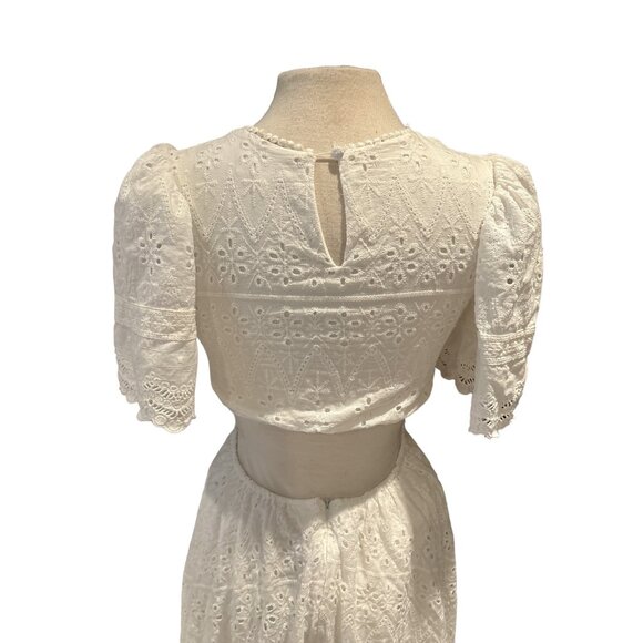 Cottage Core Amable White Eyelet Midi Dress With Puff Sleeves & Cut-Out Detail - Picture 7 of 11